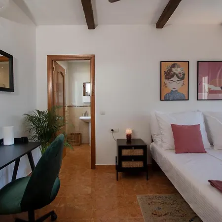 La Colina With Heated Pool And Jacuzzi Villa