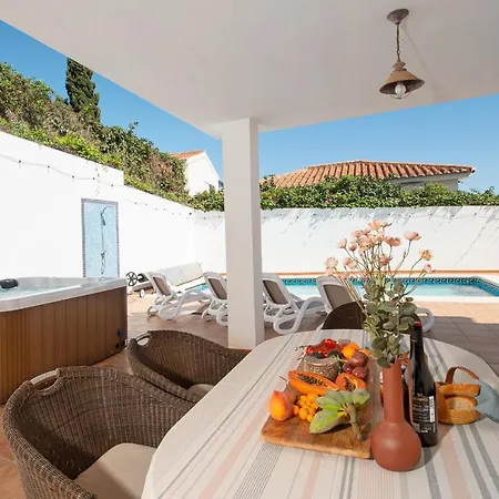La Colina With Heated Pool And Jacuzzi